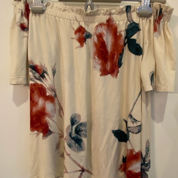 Wilfred off-shoulder crop floral top XS - Picture 6 of 7